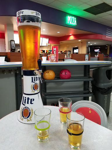 Bowling Alley «Brunswick Zone Austell Lanes», reviews and photos, 2750 Austell Rd SW, Marietta, GA 30008, USA
