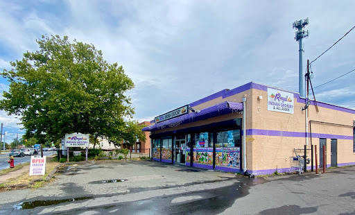 Grocery Store «Royal Indian Grocery», reviews and photos, 560 New Park Ave, West Hartford, CT 06110, USA