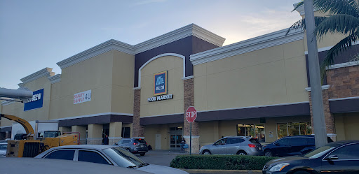Supermarket «ALDI», reviews and photos, 3301 N State Rd 7, Lauderdale Lakes, FL 33319, USA