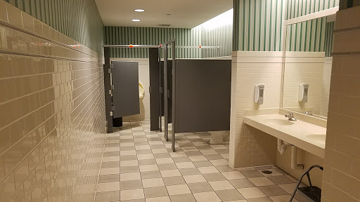 Book Store «Barnes & Noble», reviews and photos, 13131 Ridgedale Dr, Minnetonka, MN 55305, USA