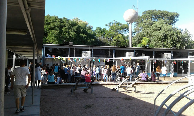 Opiniones de Escuela 47 en Montevideo - Escuela