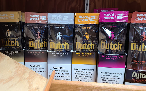 Tobacco Shop «M & I Smoke Shop», reviews and photos, 1239 S Higley Rd #104, Mesa, AZ 85206, USA