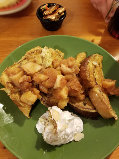 Breakfast Restaurant «Two Sisters Restaurant», reviews and photos, 27 Washington St, Gloucester, MA 01930, USA