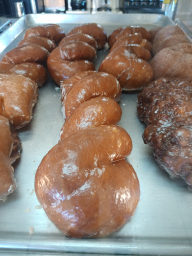 Donut Shop «Sak Donuts», reviews and photos, 13016 Harbor Blvd, Garden Grove, CA 92843, USA