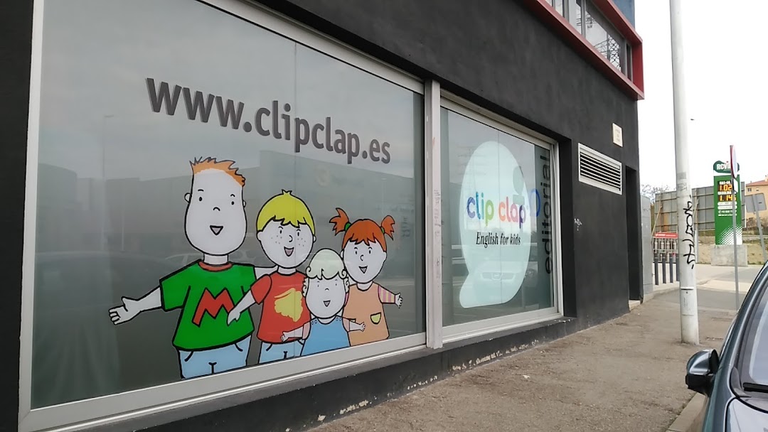 Clip Clap-English for kids en la ciudad Manresa