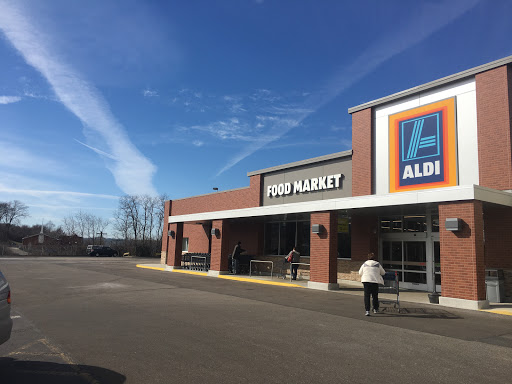 ALDI, 1301 Monmouth St, Newport, KY 41071, USA, 