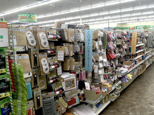 Dollar Store «Dollar Tree», reviews and photos, 1041 Vine St, Healdsburg, CA 95448, USA
