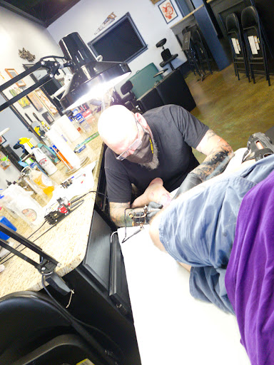 Tattoo Shop «Silver Fox Tattoo», reviews and photos, 533 10th St NW, Atlanta, GA 30318, USA