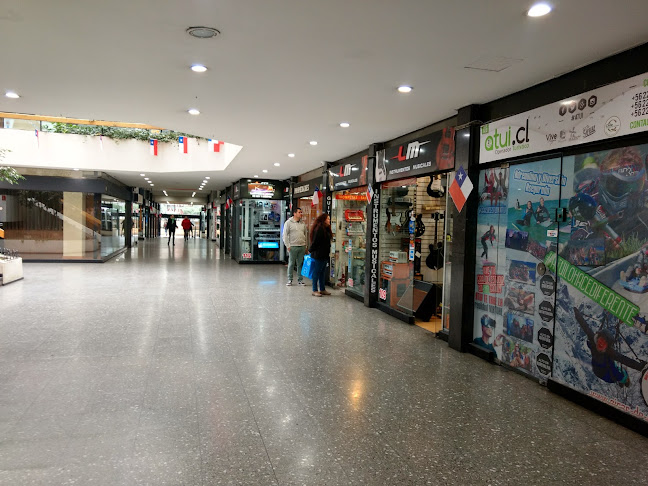 Opiniones de Crown Plaza Chile en Metropolitana de Santiago - Centro comercial