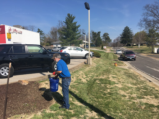 Oil Change Service «Jiffy Lube», reviews and photos, 14701 Manchester Rd, Ballwin, MO 63011, USA