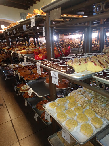 El Mejor Pan de Tecate en Tecate