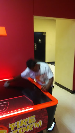 Bowling Alley «Floyd Bowling & Amusement Center», reviews and photos, 7 Riverbend Dr SW, Rome, GA 30161, USA