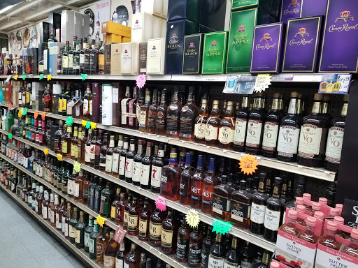 Liquor Store «Foremost Liquor», reviews and photos, 9361 S Cottage Grove Ave, Chicago, IL 60619, USA