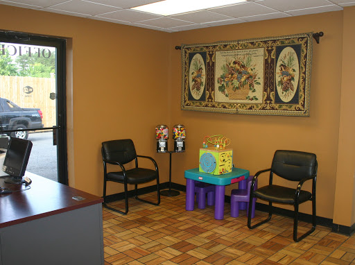 Auto Repair Shop «Roswell Auto Center», reviews and photos, 10700 Alpharetta Hwy, Roswell, GA 30076, USA