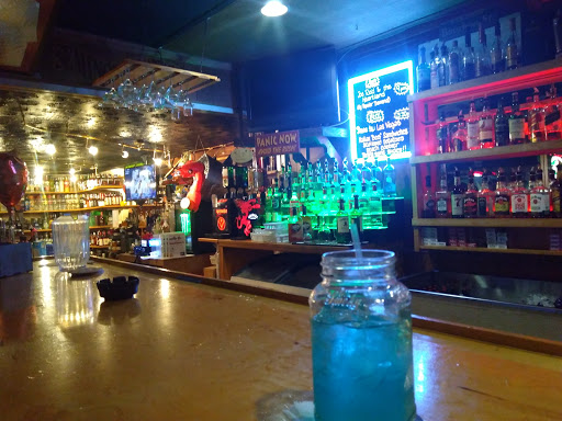 Liquor Store «Flight 747 Liquor Store & Lounge Bar», reviews and photos, 1500 Airport Rd, Jacksonville, FL 32218, USA