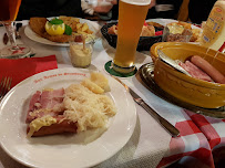 Choucroute d'Alsace du Restaurant de spécialités alsaciennes Aux Armes de Strasbourg - n°10
