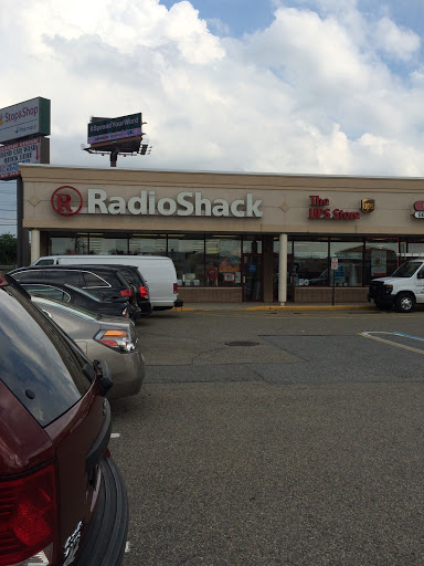 Shipping and Mailing Service «The UPS Store», reviews and photos, 370 W Pleasantview Ave, Hackensack, NJ 07601, USA