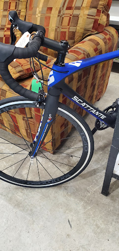 Thrift Store «Island Thrift», reviews and photos, 1800 NY-112, Medford, NY 11763, USA