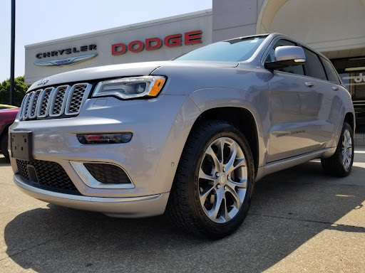 Car Dealer «Kasper Chrysler Dodge Jeep», reviews and photos, 2206 Cleveland Rd W, Sandusky, OH 44870, USA