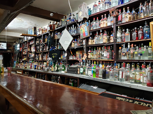 Liquor Store «Rite Liquors», reviews and photos, 1649 W Division St, Chicago, IL 60622, USA