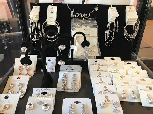 Bridal Shop «Wedding Treasures Bridal & Tuxedo», reviews and photos, 333 Perry St, Castle Rock, CO 80104, USA