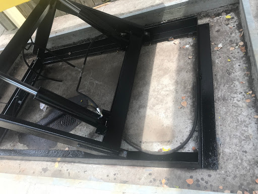 Painting «Connor Fine Painting Inc», reviews and photos, 6925 Hawthorn Park Dr, Indianapolis, IN 46220, USA