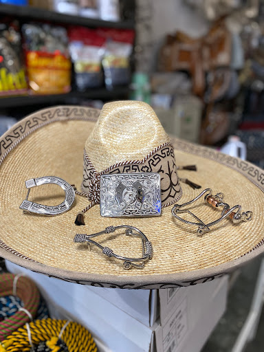 Pet Supply Store «La Hacienda Pet Shop», reviews and photos, 2534 E Alondra Blvd, Compton, CA 90221, USA