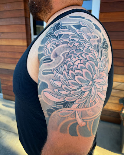 Explore polyamorous tattoo ideas, creative tattoo ideas in Chino, available at JON BRYAN TATTOO