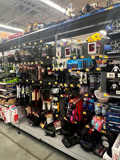 Tire Shop «Walmart Tires & Auto Parts», reviews and photos, 3100 Hough Rd, Florence, AL 35630, USA