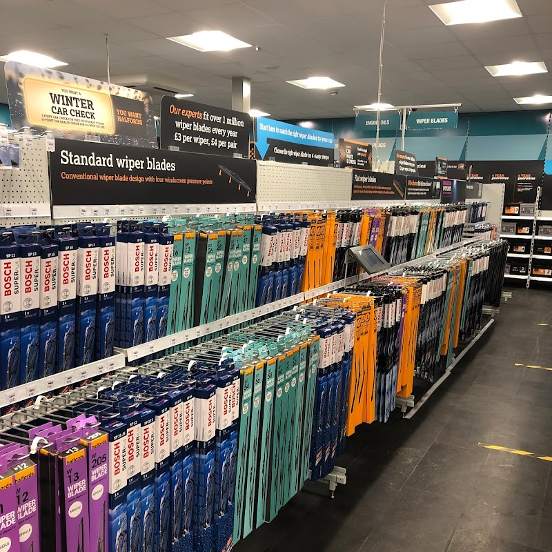 Halfords - Perth