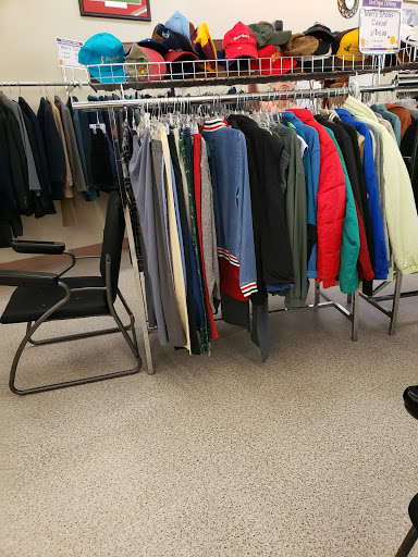 Thrift Store «Gulfside Hospice Thrift Shoppe», reviews and photos, 36524 FL-54, Zephyrhills, FL 33542, USA