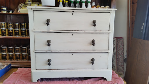 Furniture Store «Timeless Treasures Home Consignment», reviews and photos, 4554 Broad St #120, San Luis Obispo, CA 93406, USA