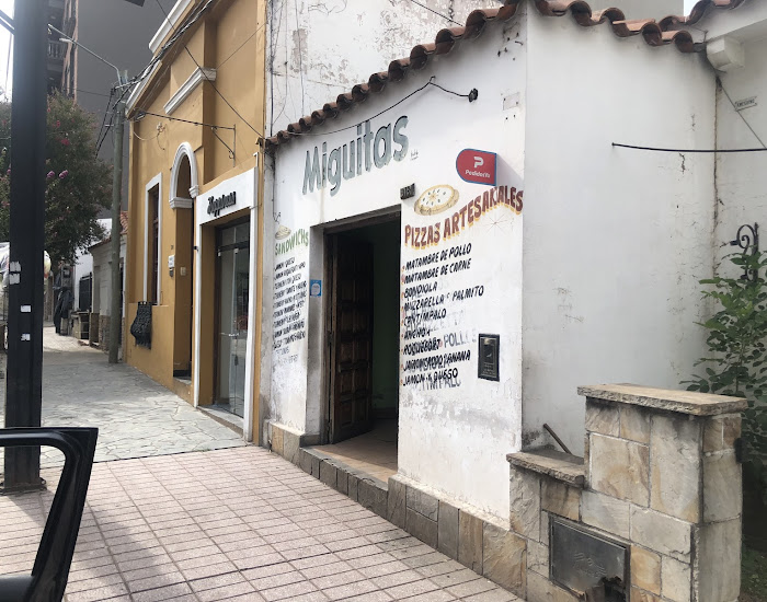Restaurant near Cabaña Luna de Pueblo
