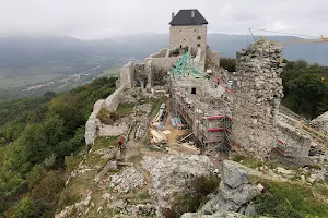 Castle of Regec image