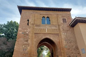 Puerta del Vino image