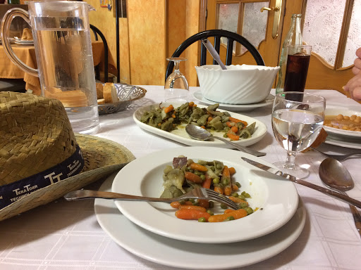 Mesón de los 20 Platos en Almonacid de la Sierra