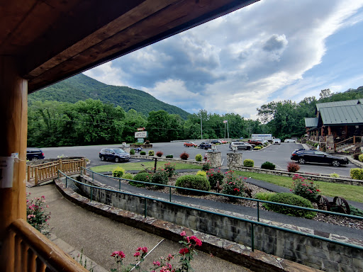 Resort «Smoke Hole Caverns», reviews and photos, 8290 N Fork Hwy, Cabins, WV 26855, USA