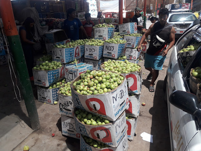 Opiniones de mercado de frutas Garcia Alonso en Huaral - Frutería
