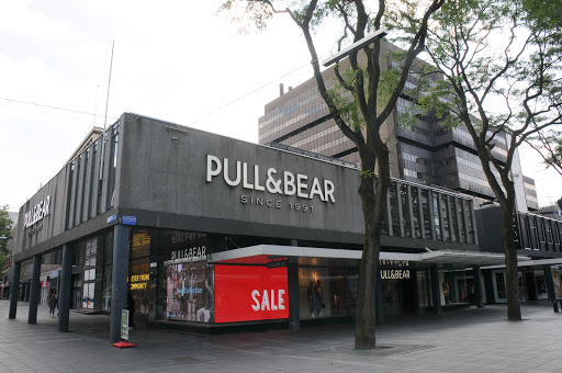 Pull & Bear