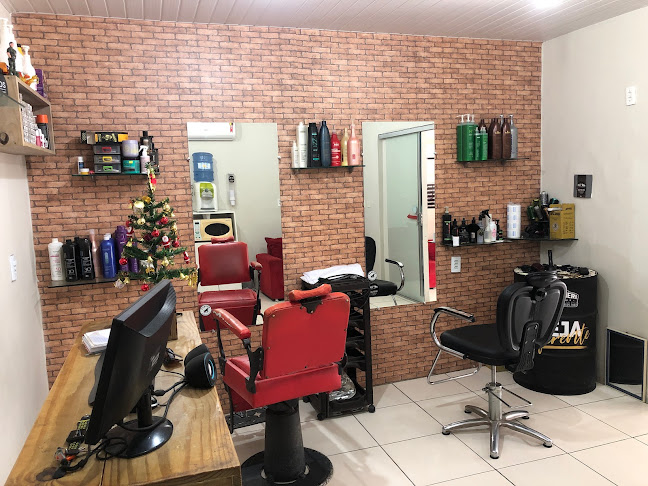 Italo Neri Barber Salon