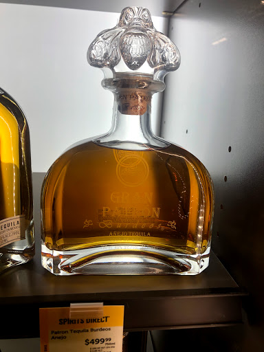 Wine Store «Total Wine & More», reviews and photos, 2701 184th St SW #108b, Lynnwood, WA 98037, USA