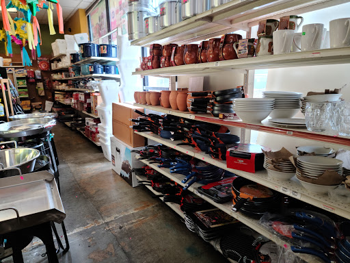 Mexican Grocery Store «La Huerta Mexican & Latin Market», reviews and photos, 405 E Smith St, Kent, WA 98030, USA