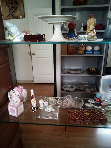 Thrift Store «Blessingdales Thrift Store», reviews and photos, 2621 N Oracle Rd, Tucson, AZ 85705, USA