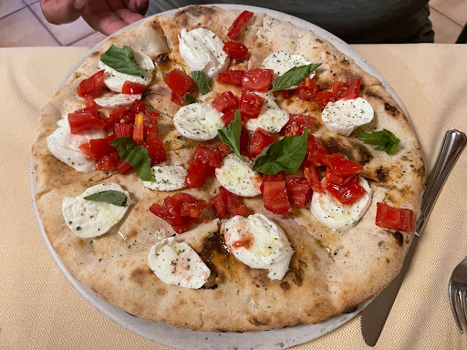Ristorante La Terrazza Pollo Scucchiato in Mercato San Severino, Provincia di Salerno