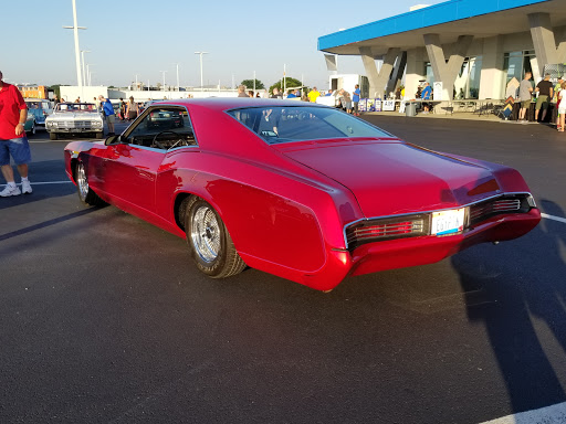 Used Car Dealer «Voss Used Cars», reviews and photos, 99 Loop Rd, Dayton, OH 45459, USA