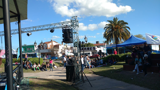 Plaza Vuelta De Obligado