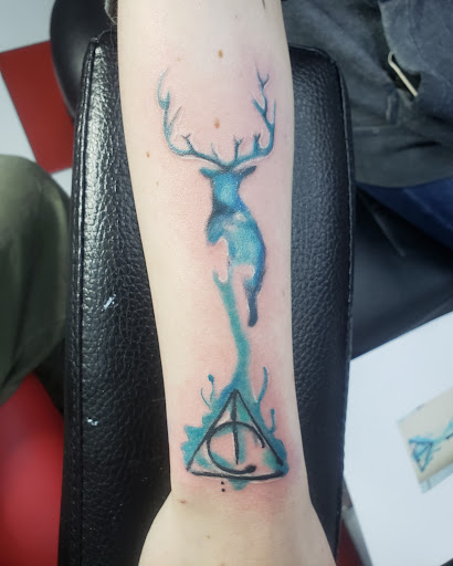 Explore cool tattoo ideas for sisters, creative tattoo ideas in Vinton, available at Cherry Bomb Tattoo and piercing