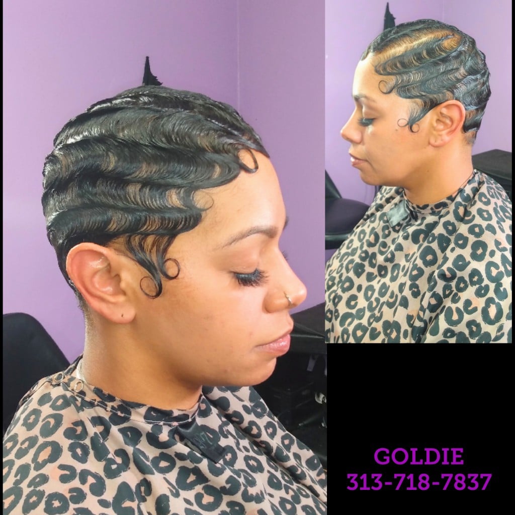 Salon Avangarde313 48237