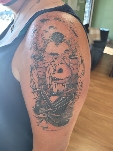 Explore family tree tattoo ideas for guys, creative tattoo ideas in Fernley, available at Speakeasy Tattoo Co.