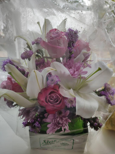 Florist «Steins at Sunset Florist», reviews and photos, 1002 Sunset Rd, Burlington, NJ 08016, USA